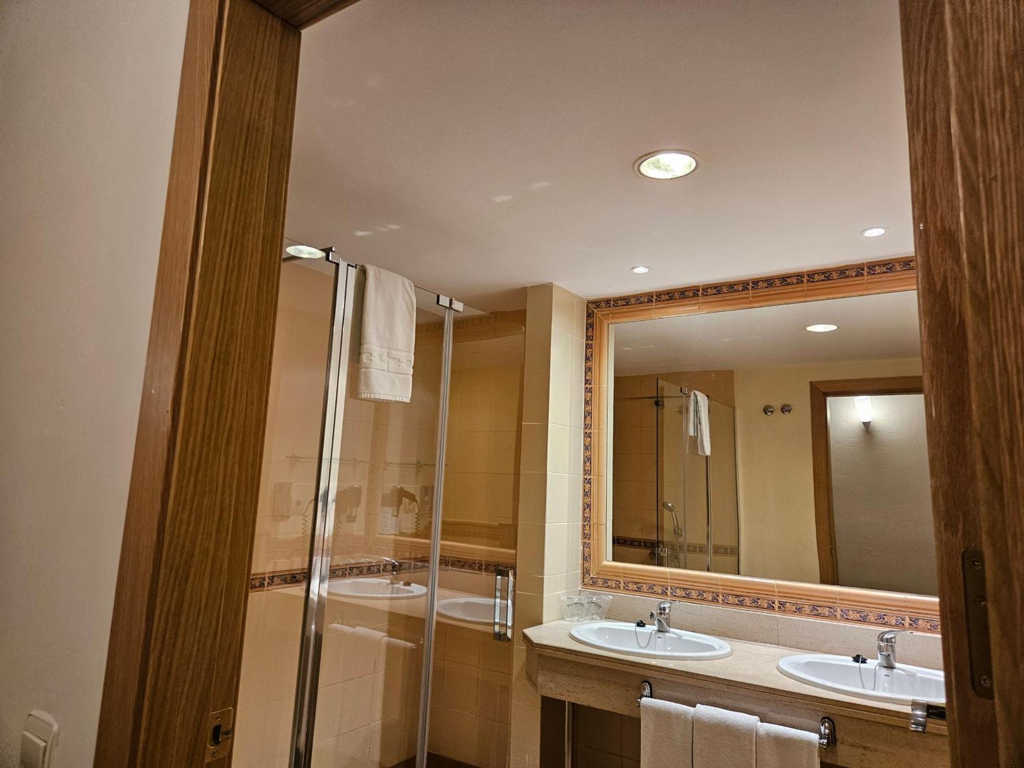 Hotel Telecabina Сьерра-Невада Экстерьер фото